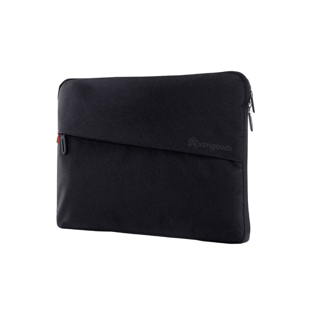 Sleeve STM Gamechance para MacBook 13" - Negro